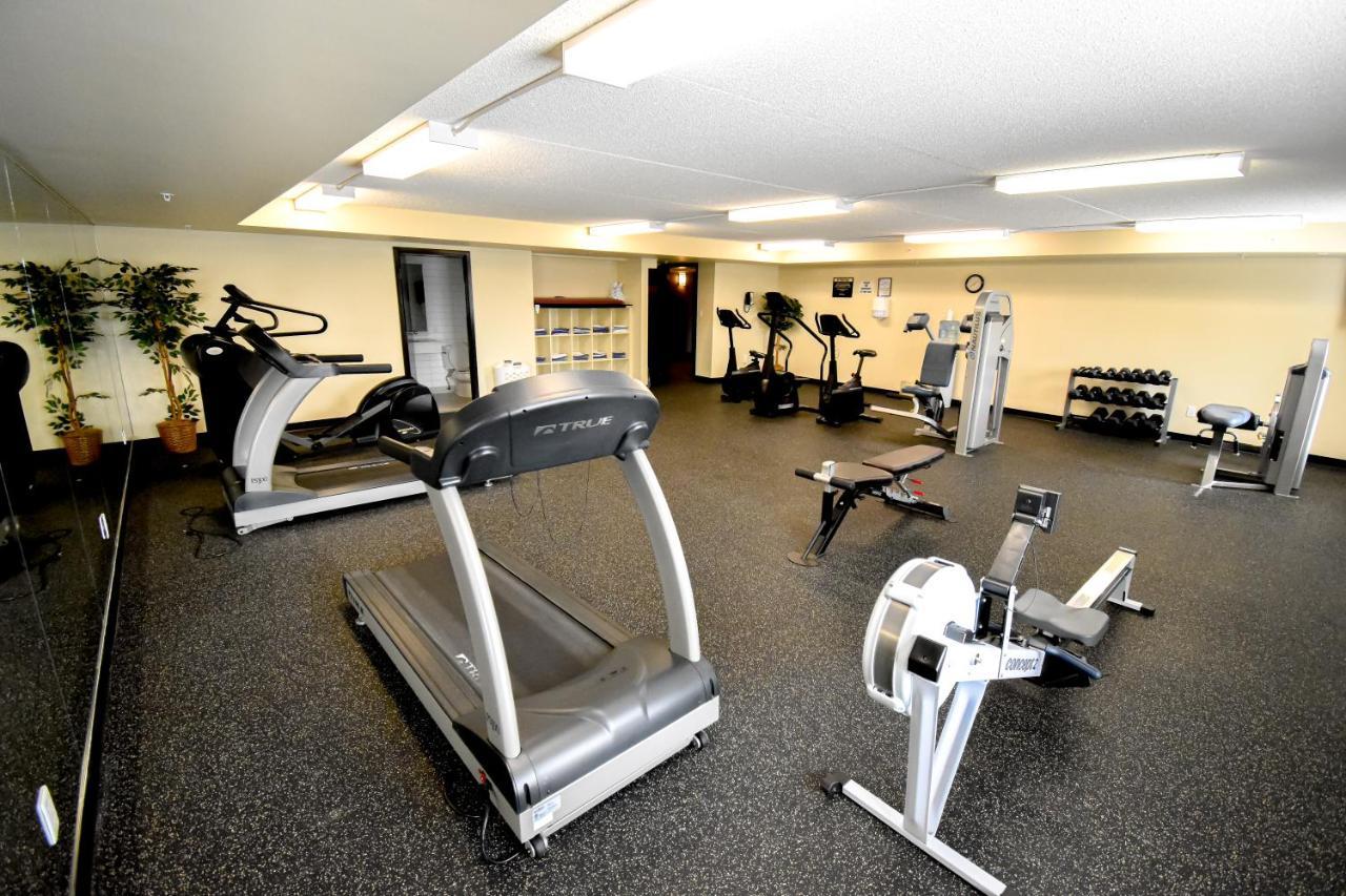 Canad Inns Destination Centre Club Regent Casino Hotel Winnipeg Exteriör bild