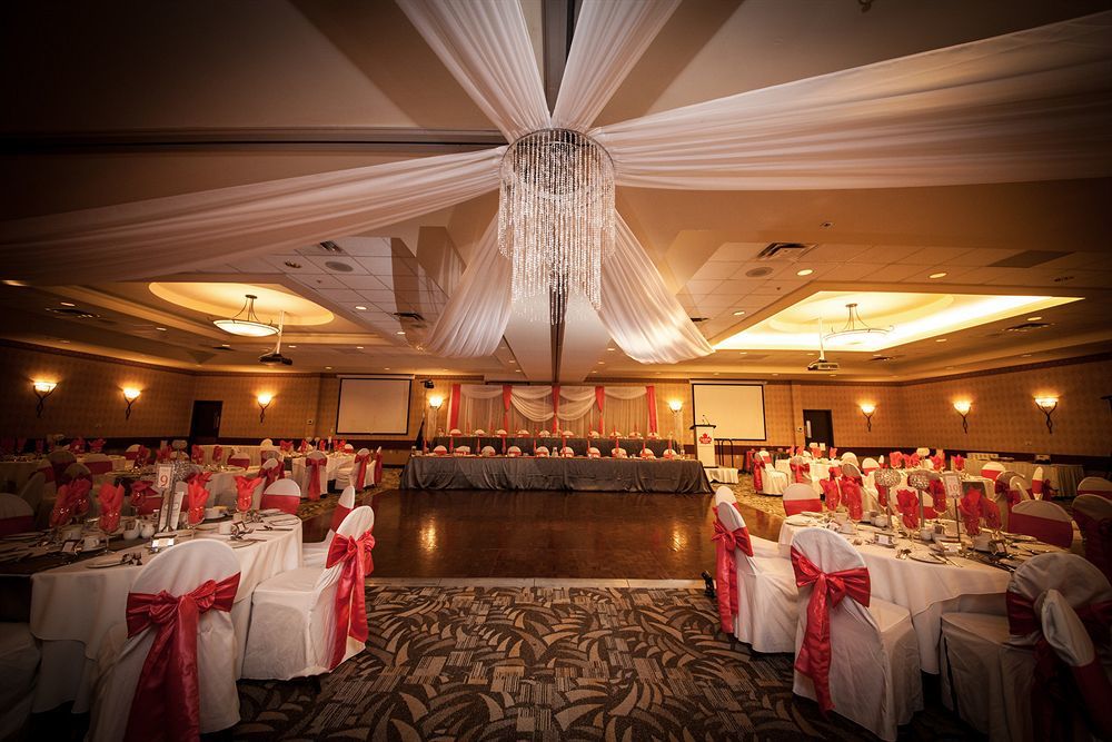 Canad Inns Destination Centre Club Regent Casino Hotel Winnipeg Exteriör bild