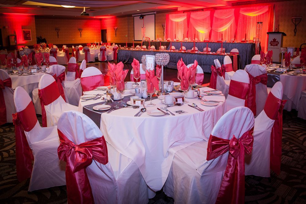Canad Inns Destination Centre Club Regent Casino Hotel Winnipeg Exteriör bild
