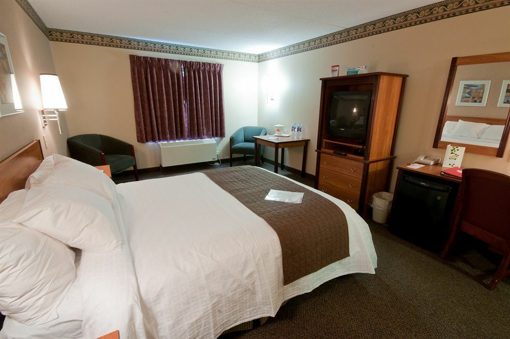 Canad Inns Destination Centre Club Regent Casino Hotel Winnipeg Exteriör bild